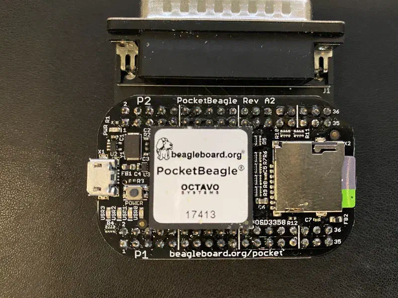 The emulator connects straight to the DB25 parallel port on the machine. Pin 7 is removed for compatibility.